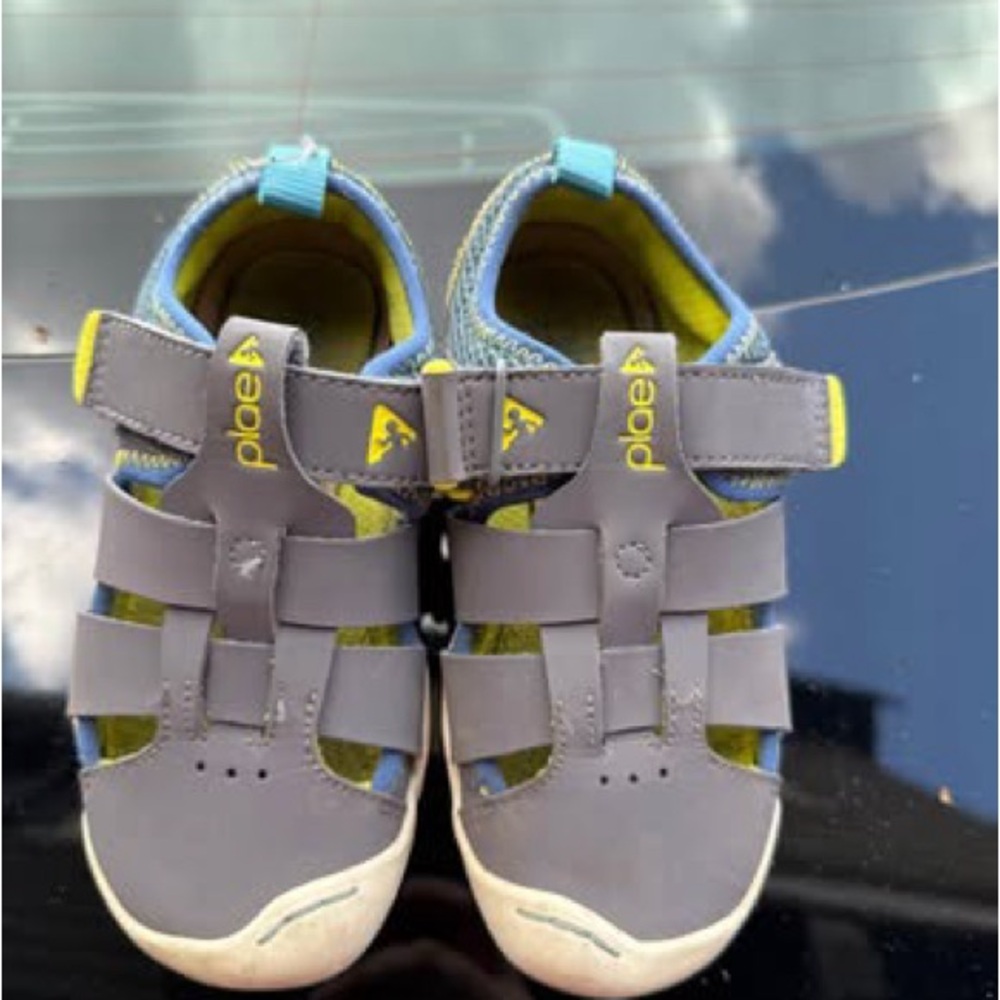PLAE Gray and Blue Kids Sandals